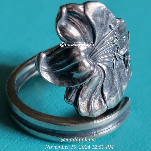 Vintage Daffodil Spoon Ring in Sterling Silver Luxury Designer Celebrity #138 - Picture 4 of 16